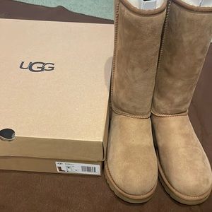 UGG Classic Tall II Boots NWT